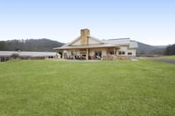 Fjellstallen Farms