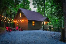 Whispering Pines Hideaway