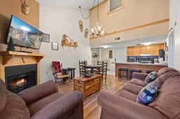 High Chalet unit 5304