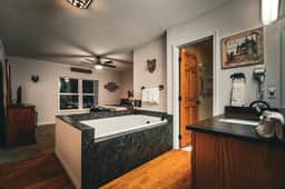 Top O' The Pines! Whispering Pines 253