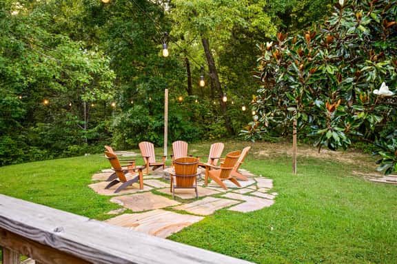 Pure Cabin Serenity Awaits – Book Your Escape!