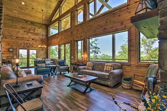 Smoky Mtn Escapade