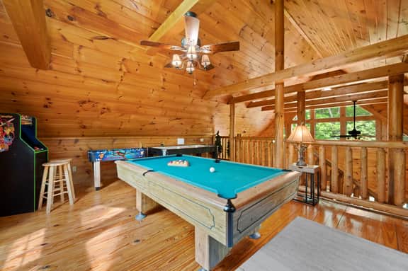 Bourbon Bear Lodge