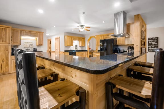 Pure Cabin Serenity Awaits – Book Your Escape!