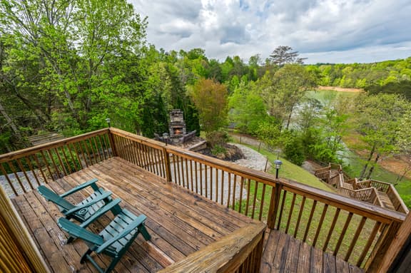 Lakefront Cabin • Private Dock • Kayaks • Fire Pit