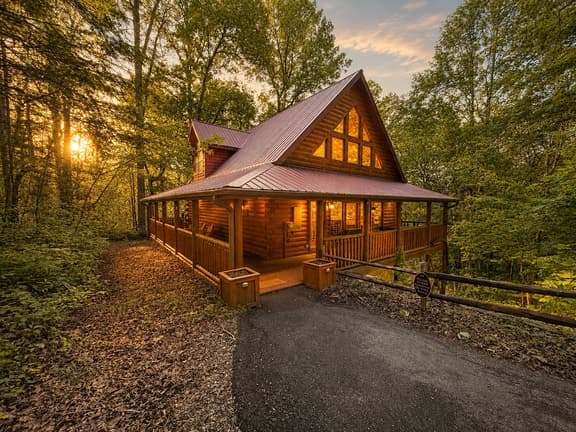 Bourbon Bear Lodge